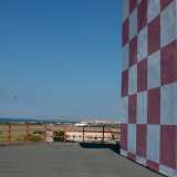 L�ultima tappa del nostro viaggio � la torre di controllo alta 40 metri, sulla quale ci portiamo attraverso una ripida e stretta scaletta interna al reparto di comando